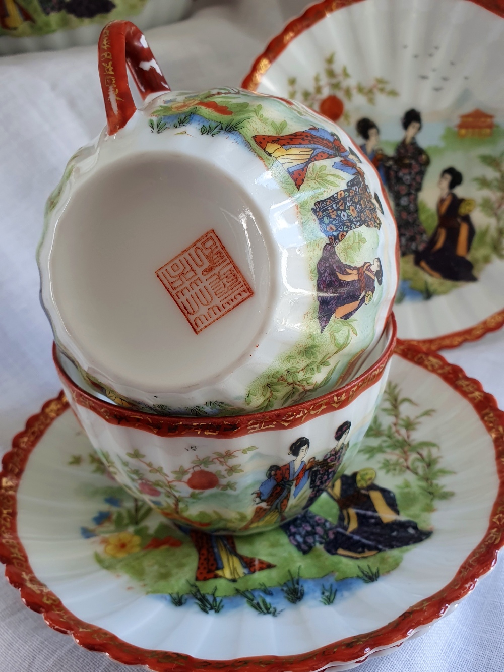 Tuppack Tiefenfurt Japan bunt4
